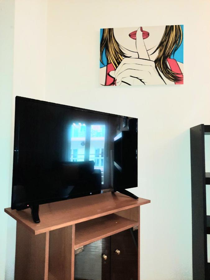 Cozy And Bright Apartment In The Heart Of The City テッサロニキ エクステリア 写真