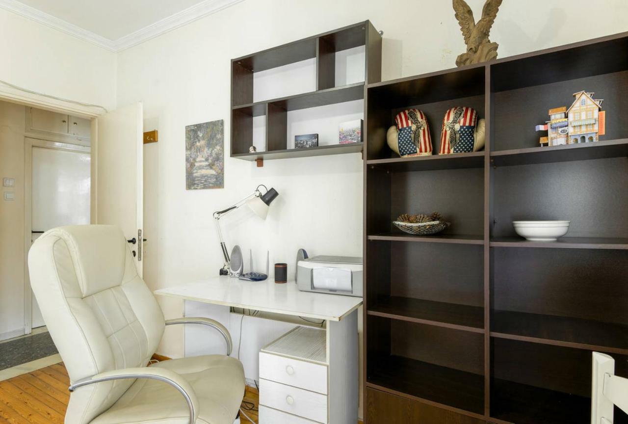 Cozy And Bright Apartment In The Heart Of The City テッサロニキ エクステリア 写真