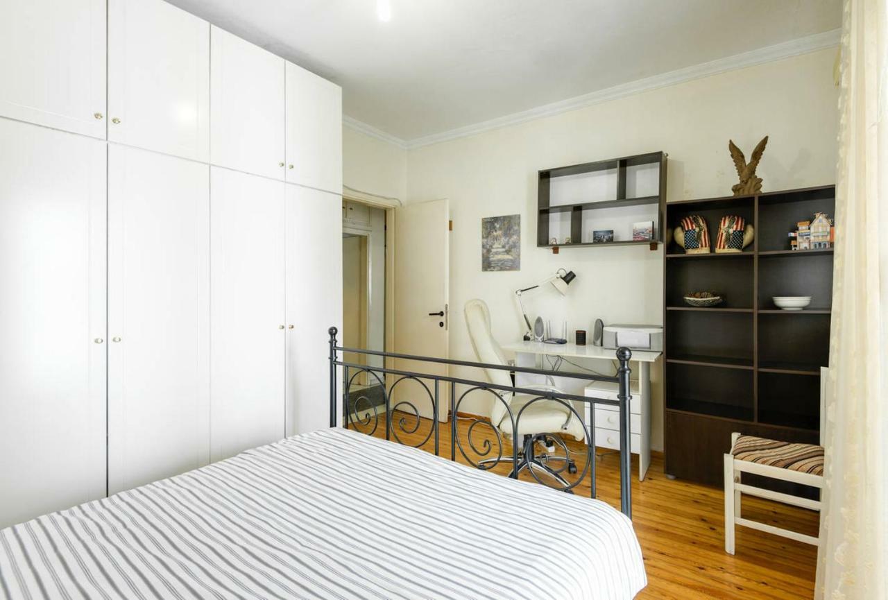 Cozy And Bright Apartment In The Heart Of The City テッサロニキ エクステリア 写真