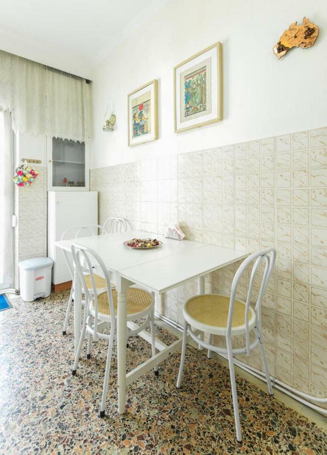 Cozy And Bright Apartment In The Heart Of The City テッサロニキ エクステリア 写真