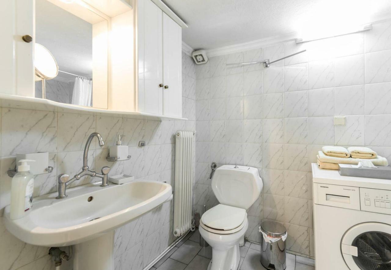 Cozy And Bright Apartment In The Heart Of The City テッサロニキ エクステリア 写真